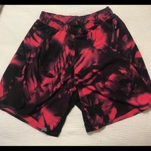 Lululemon lined 7 inch men’s short